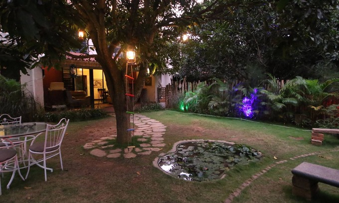 Sadahalli Villa | Inviting Lantern By Jade: Pet-Friendly Retreat with Dining