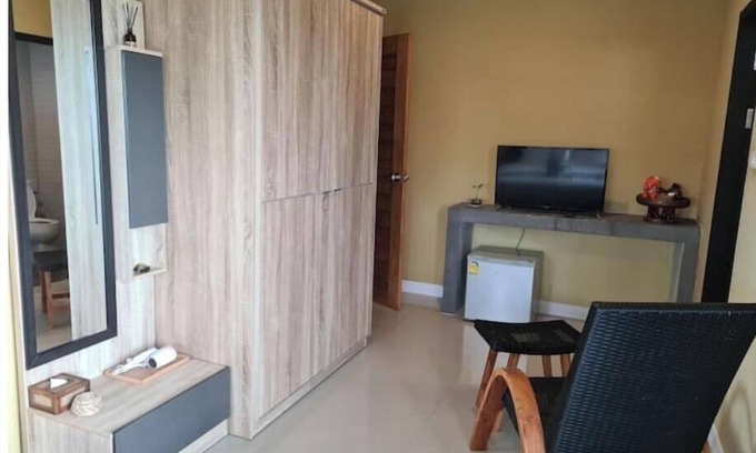 Thung Song Hong Apartment | Lantern Suites Don Muang Airport with Maid Service