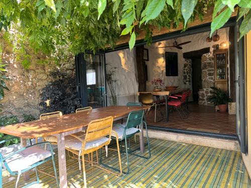 Valverde de la Vera House | Experience Lanzaroco: Your Family-Friendly Retreat in La Vera