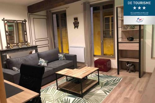 Laon Apartment | Private Suite Steps from the Cathedral in Laon