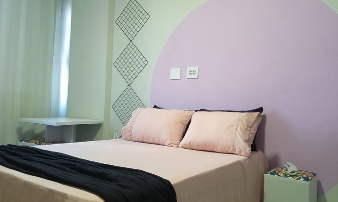 Santa Teresa Cabin | Cozy Lapa Apartment for Two with Kitchen & Spa Amenities
