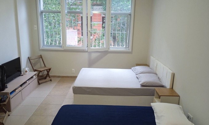 Lapa Apartment | Convenient Lapa Apartment for Families of 4