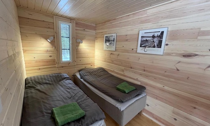 Simo Resort | Lapinkoski Salmon Lodges: Pet-Friendly Retreat by Simojoki