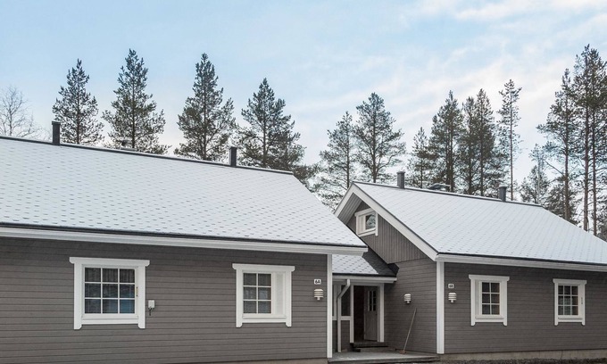 Akaslompolo House | Experience Lake View Comfort at Lapinkulta by Interhome
