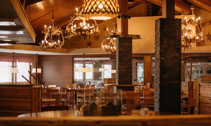 Sirkka Hotel | Explore Lapland Hotels Sirkantähti: Family-Friendly Retreat