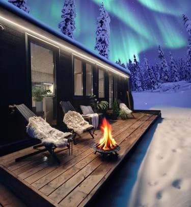 Kolari Ski Chalet | Cozy HILLA Minimökki: Sauna, Fireplace, and Pet Friendly