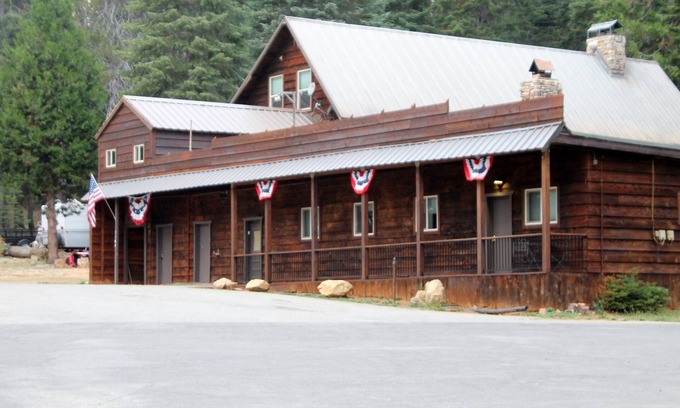 La Porte Cabin | Experience Laporte Lodge: Family-Friendly with Lake Views
