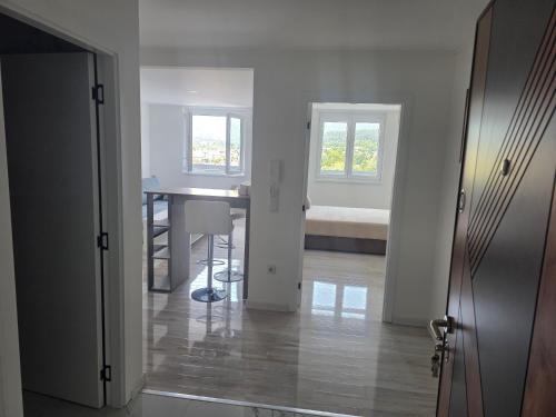 Bugojno Apartment | Lara