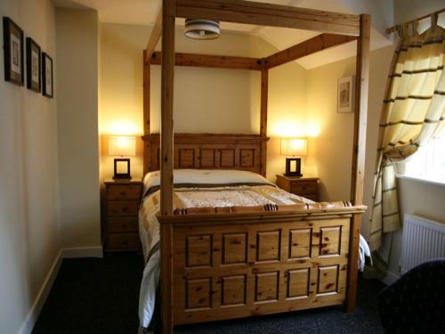 Kilkenny House | Charming Laragh House B&B with Family-Friendly Amenities