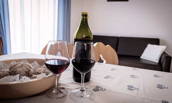 Vallarga Apartment | Relaxing Mountain Getaway with Family-Friendly Amenities