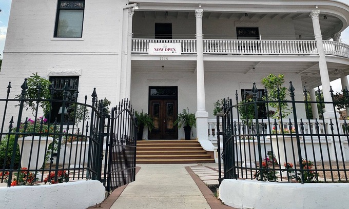 Western Division Villa | Elegant Laredo Mansion with Family-Friendly Amenities