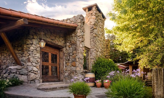 Chacras de Coria Hotel | Serene Lares De Chacras: Oceanfront Bliss with Pool
