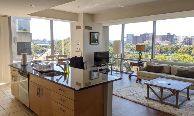 West End Apartment | Spacious 2 Bed/2 Bath Apartment Near Harvard and MIT