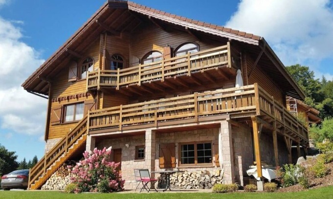Le Grand Valtin Ski Chalet | Impressive 4-Star Chalet in Grand Valtin near Gérardmer