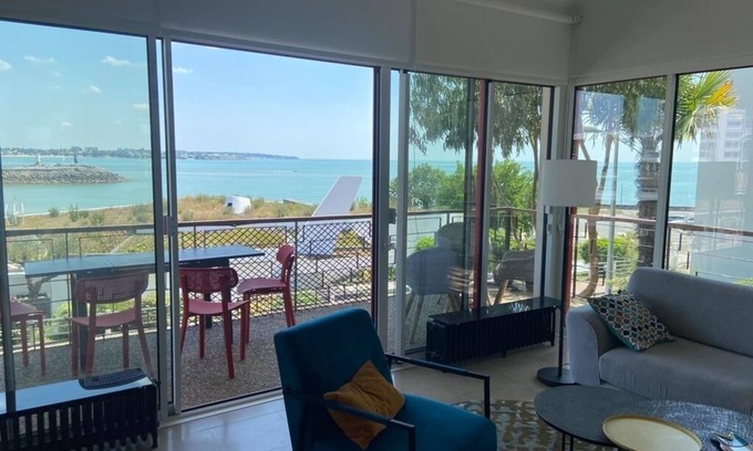 Royan Apartment | Beautiful 4-Star Apartment with Ocean View in Royan
