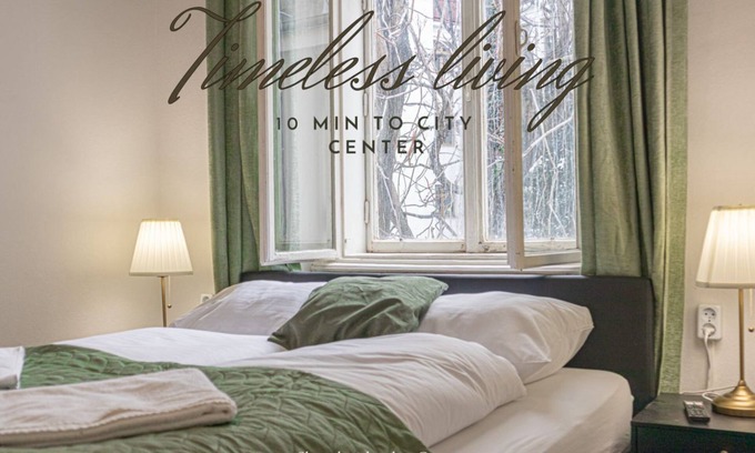 Matzleinsdorf Apartment | Spacious 4BR Apartment Near Karlsplatz for Large Groups