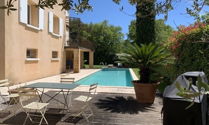 Est House | Stylish Villa with Heated Pool and Ocean Views Awaits You