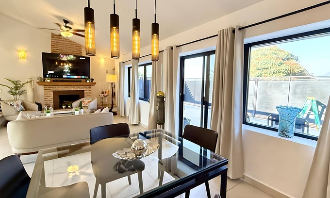 Ajijic House | Renovated 2 Bedroom Unit - Walk to Everything, Family-Friendly