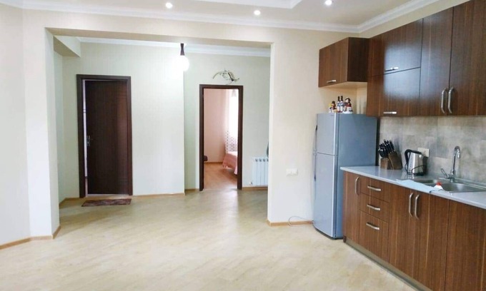 Old Boulevard Apartment | Bright and Inviting Apartment for Your Next Stay