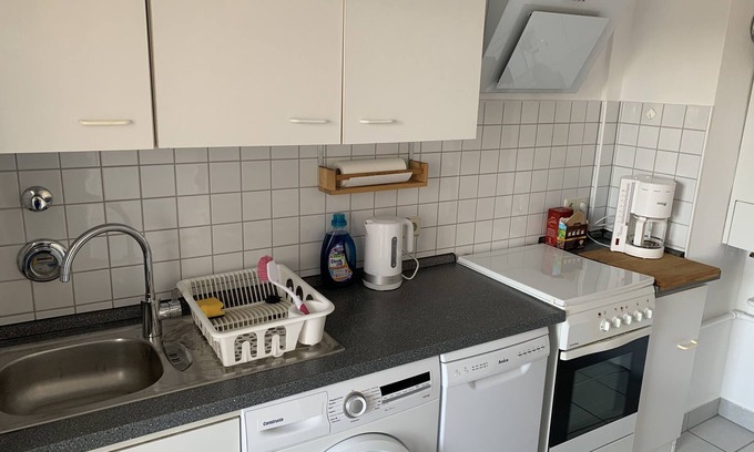 Karlsruhe City Centre Apartment | Cozy Apartment in City Center with Pool and Spa Amenities