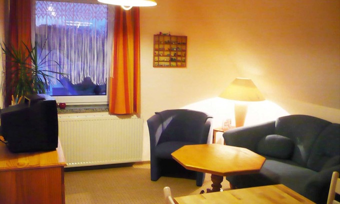 Hiddensee Apartment | Oceanfront Family Retreat - Guest Rated 10/10