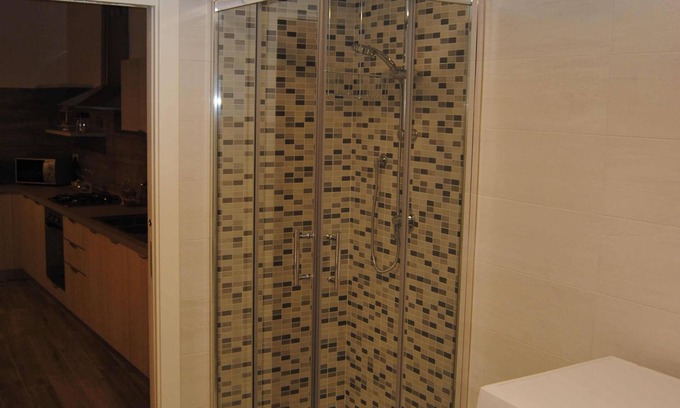 Montecalvario Apartment | Spacious Apartment Near National Archaeological Museum