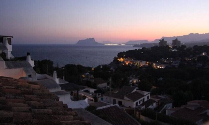 El Portet Condo | Large Apartment with fantastic Sea views - 550 meters to El Portet beach