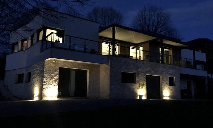 Notre-Dame-de-Sanilhac Villa | Architect's House with Pool & Ocean View - Rated 9/10