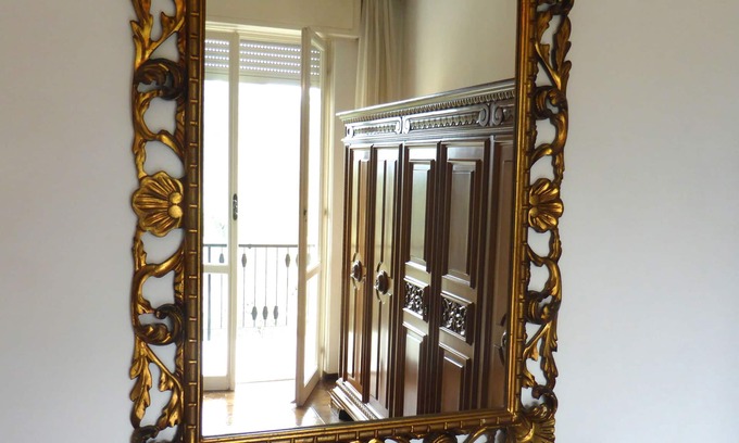 Cason della Guardia Apartment | Bright Apartment with Balcony, Garden & Ocean View