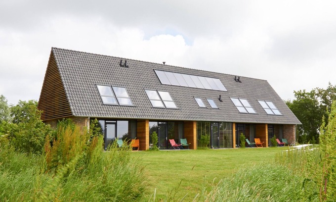 Kollumerpomp House | Family-Friendly Retreat by Lauwersmeer and Wadden Sea