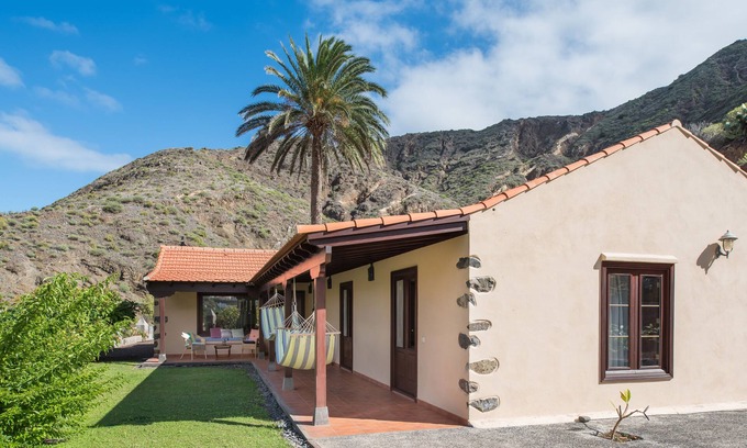 Hermigua Ski Chalet | Idyllic Chalet with Ocean Views and Pool in Beautiful Valley