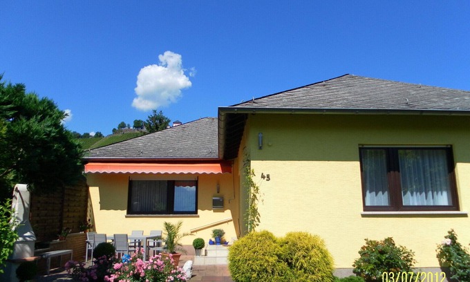 Punderich House | Charming House on the Moselle with Ocean View & WiFi