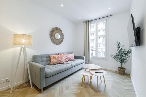 Mantega Apartment | Large & Confort 2 Bdr Renovated