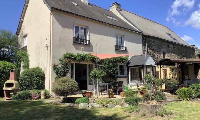 Serent House | Idyllic Country House in Scenic Breton Countryside
