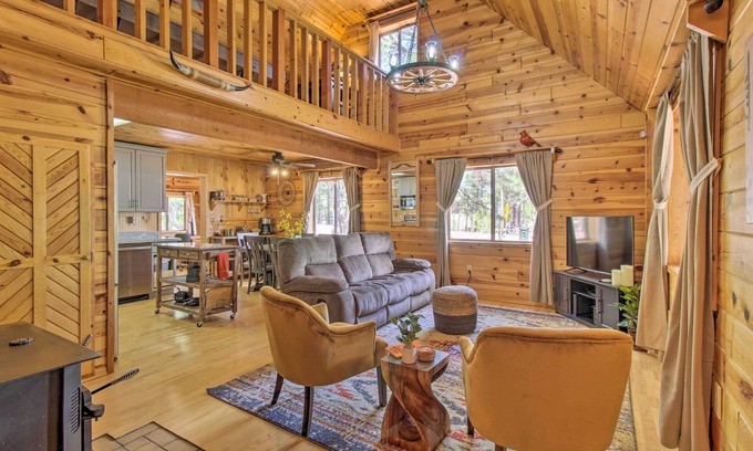 Show Low Cabin | Pet-Friendly Retreat in Show Low with Deck & Grill