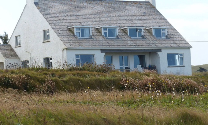 Trebetherick House | Family-Friendly Cliffside Retreat with Ocean Views and Pool
