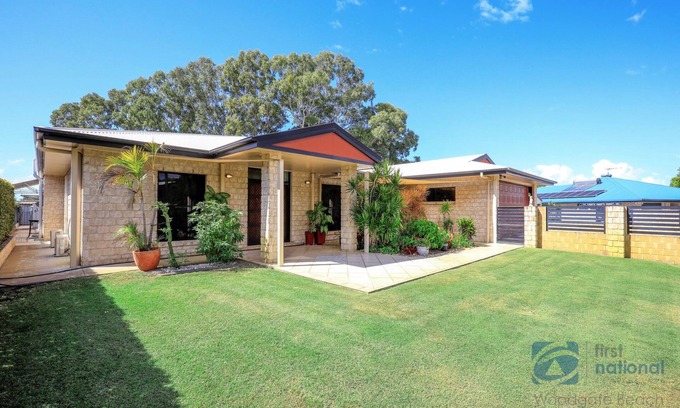 Woodgate House | Large Family Home with Lake Views
