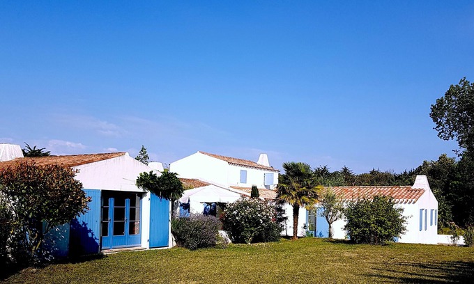 Ile d'Yeu House | Family Retreat with Ocean View - Ile d'Yeu Rental
