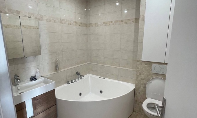Le Kremlin-Bicetre House | Large fully-equipped house