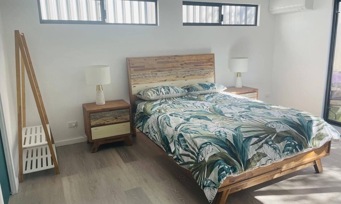 Melville Apartment | Cozy Granny Flat with Kitchenette and Spa Amenities
