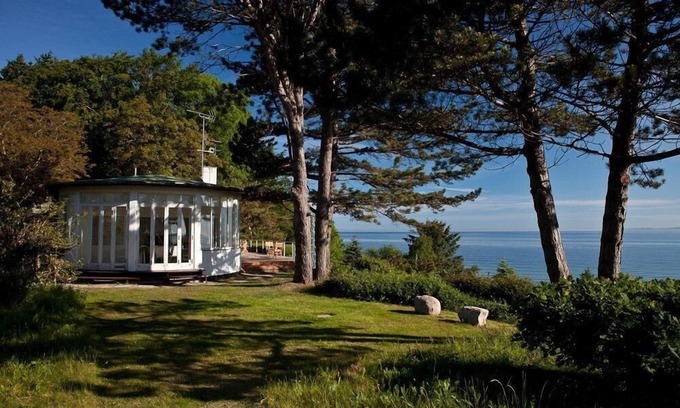 Gilleleje House | Spacious Holiday Home with Waterfront Views and Pool
