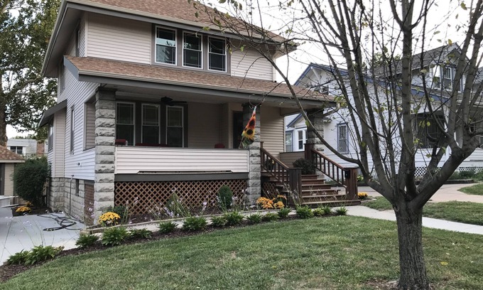Dundee-Happy Hollow Historic District House | Family Retreat in Dundee with Pet-Friendly Perks