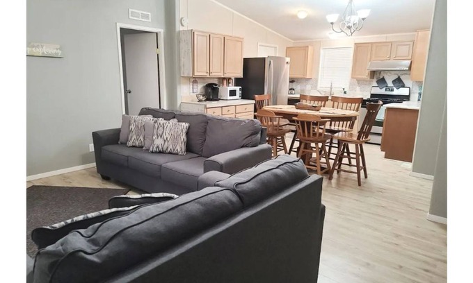 Blythe House | Family-Friendly Home Near Quartzsite & Colorado River Awaits