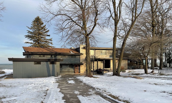 Hingham House | Large Home on Lake Michigan w/ private pool!