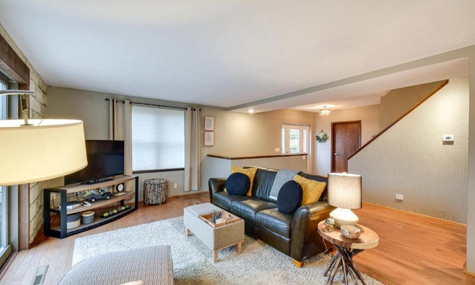 Bettendorf House | Family Retreat with Game Room, Near Mississippi River