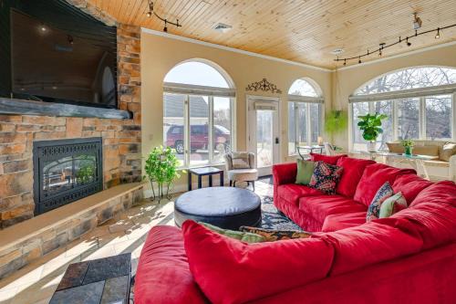 Wisconsin Dells House | Impressive Home with Indoor Basketball Court & Game Room