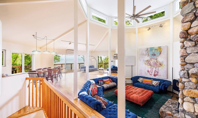 Baiting Hollow House | Picturesque Home with Ocean Views and Premium Amenities