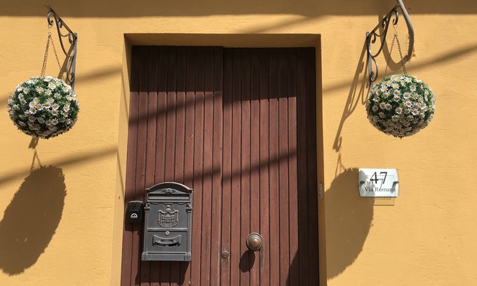 Cuglieri House | Tranquil Hilltop Retreat with Ocean Views, Just 10 Minutes Away