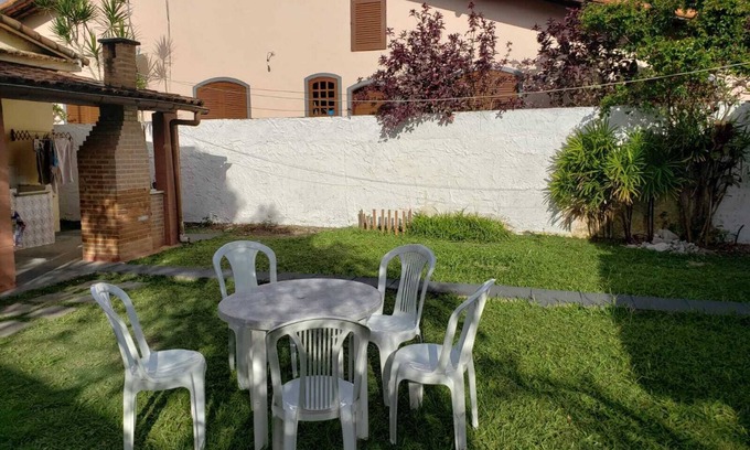 Praia da Vila House | Spacious House Steps from the Beach in Saquarema