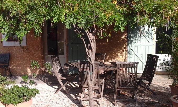 Roujan House | Inviting House with Pool - Guest Rated 9.8/10!